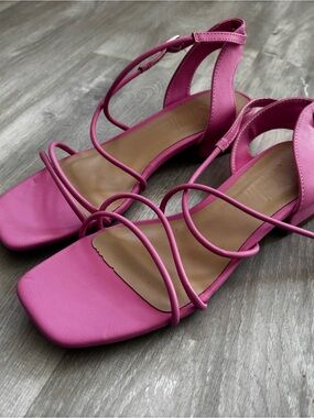 SHEIN Hot Pink Strappy Low Block Heel Sandals